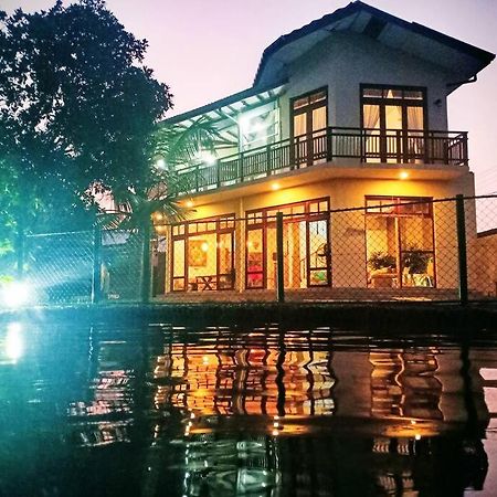 Aurora Lagoon Front ネゴンボ エクステリア 写真